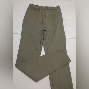 YMI Women’s Juniors Olive Cargo Jeans Small